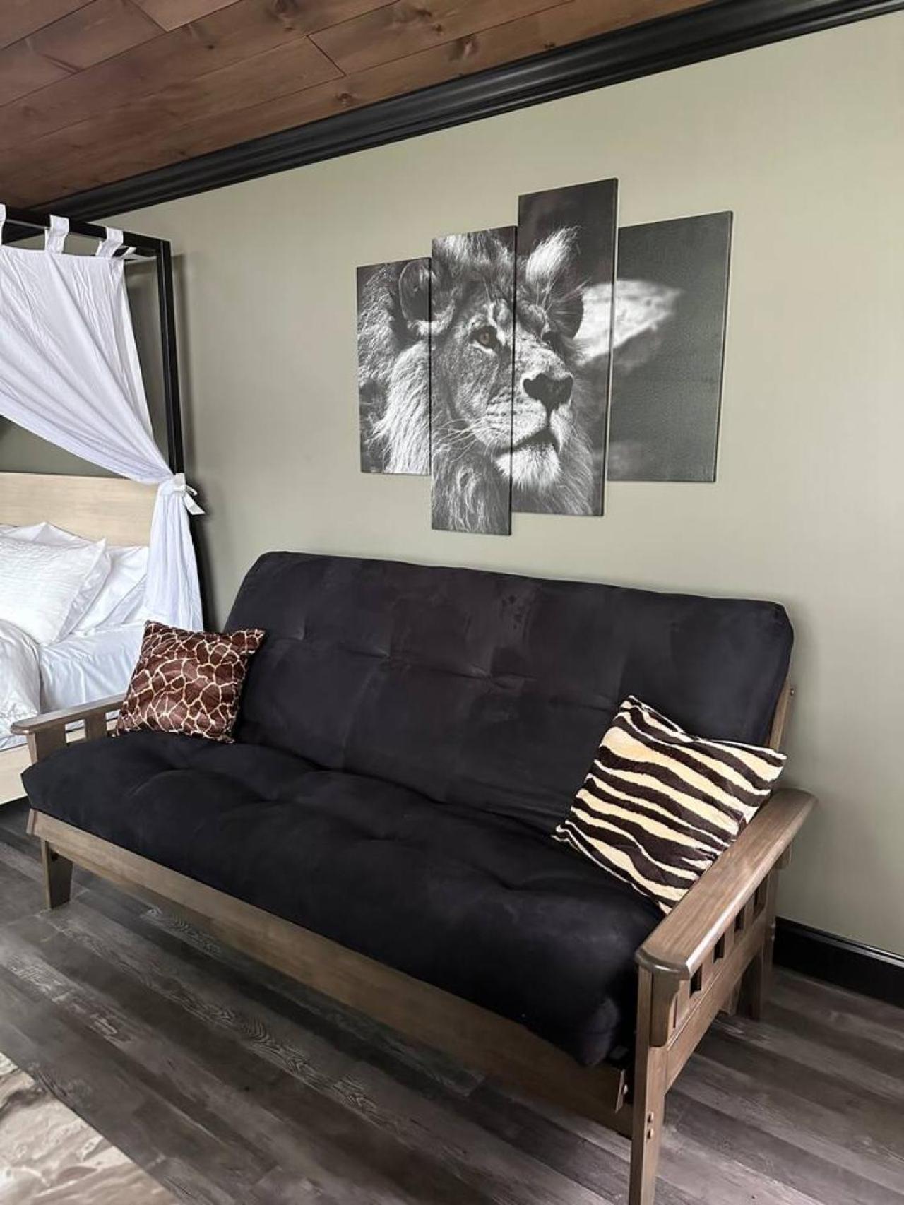 Big Cat Bungalows At The Haven - Lion 2 Canastota Экстерьер фото